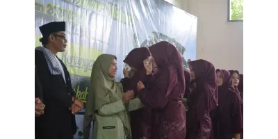 Tasyakuran Kelulusan Siswa Kelas IX Ak. VI Th. 2024/2025 SMPIT BI